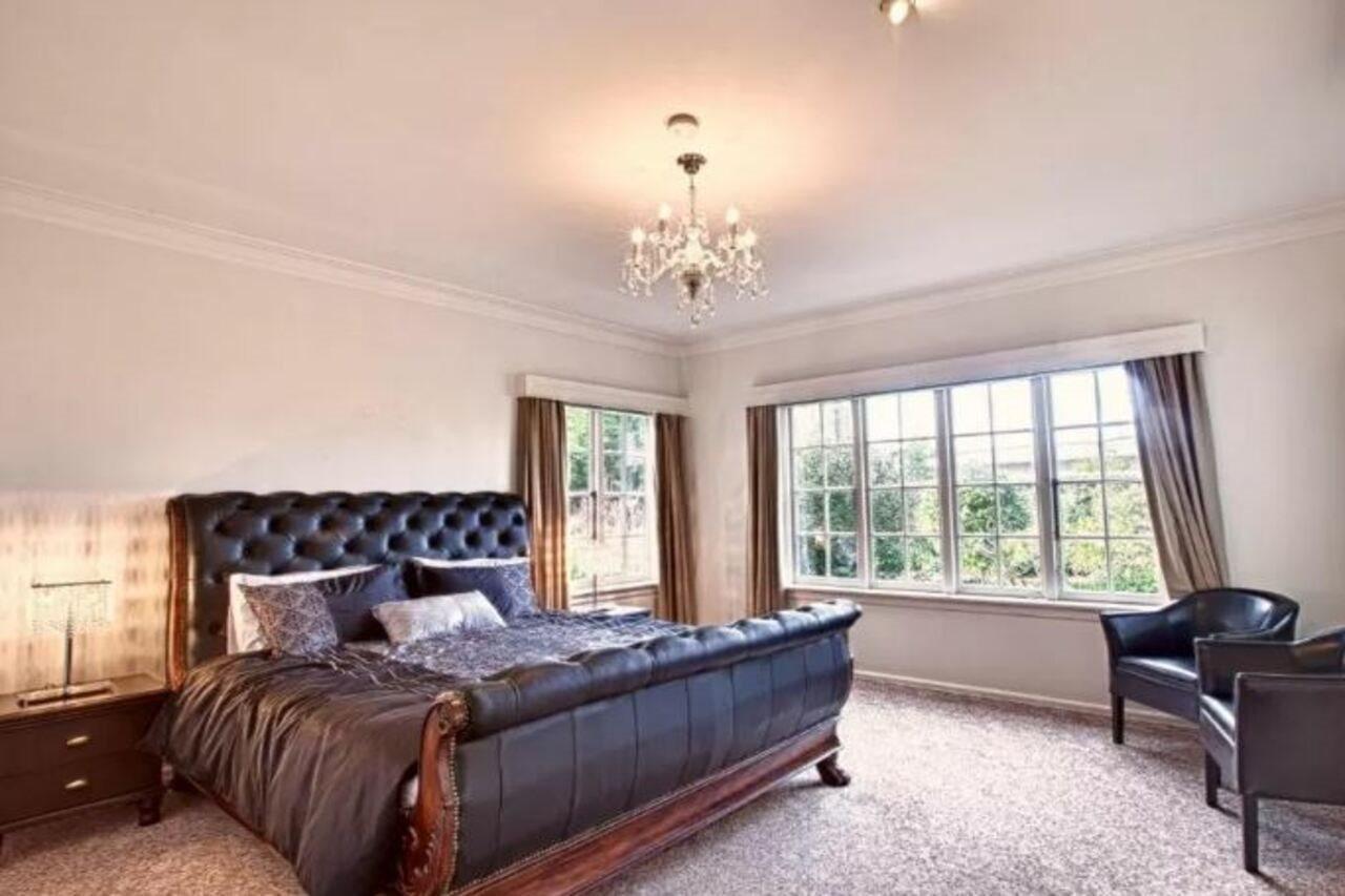 200 Riccarton Holiday House Christchurch Eksteriør bilde