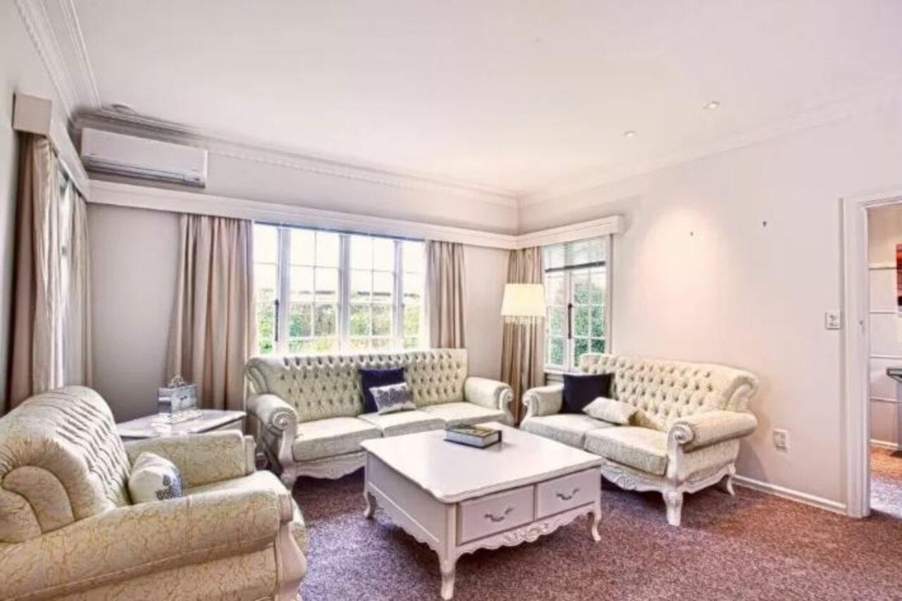 200 Riccarton Holiday House Christchurch Eksteriør bilde